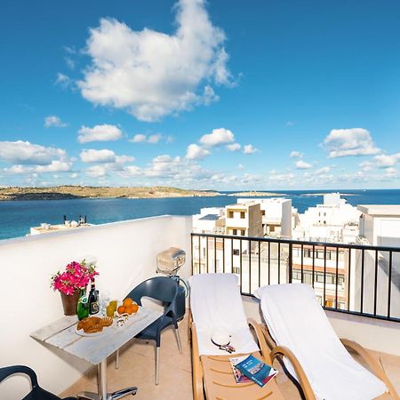 Penthouse With Seaview Terrace St. Paul's Bay Exterior foto
