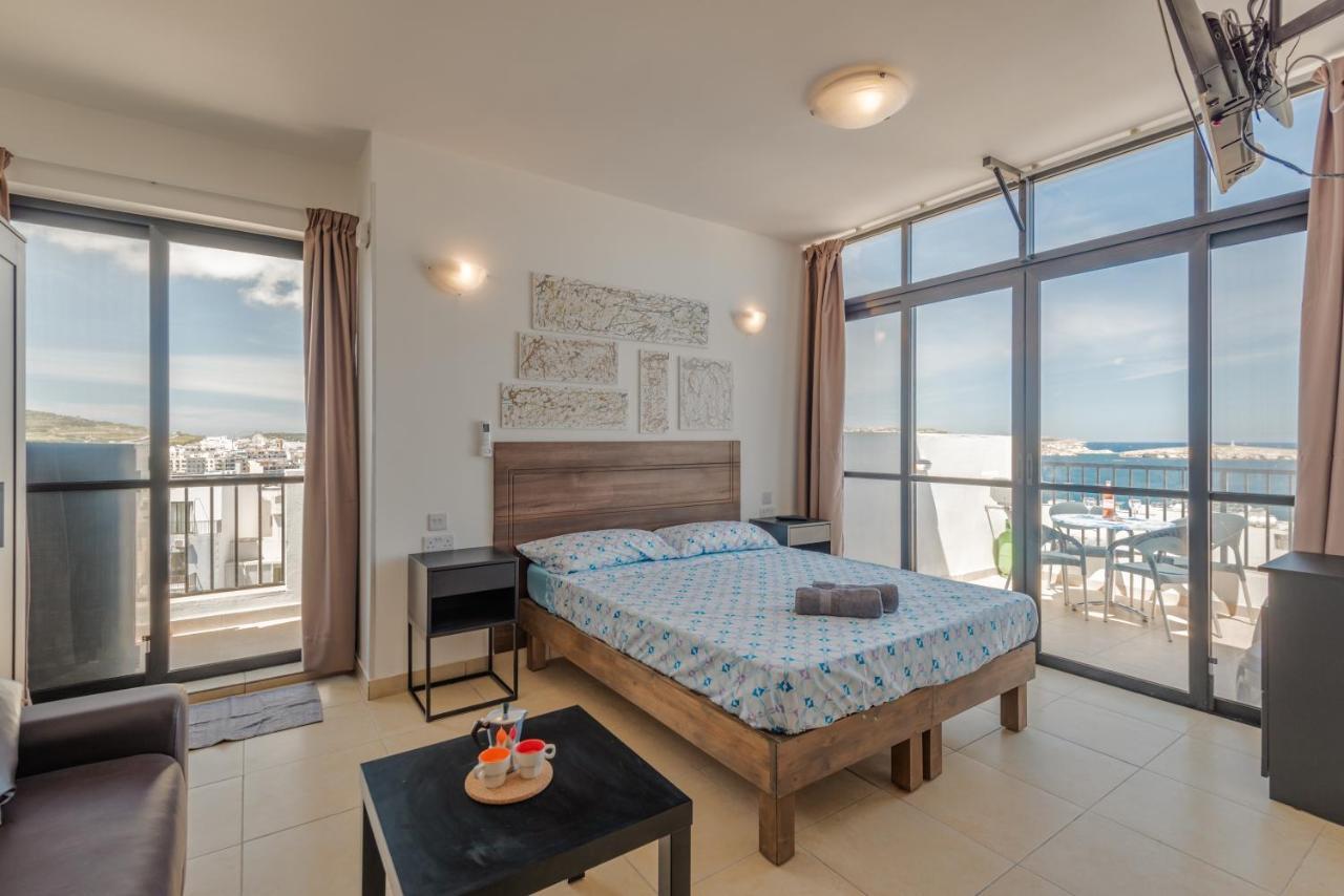 Penthouse With Seaview Terrace St. Paul's Bay Exterior foto